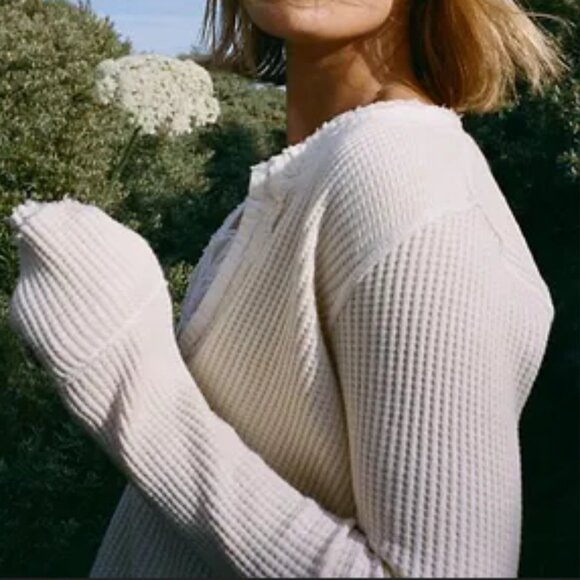 Free People FP One Colt Thermal Button Long Sleeve V Neck Blouse Top M - Picture 1 of 5